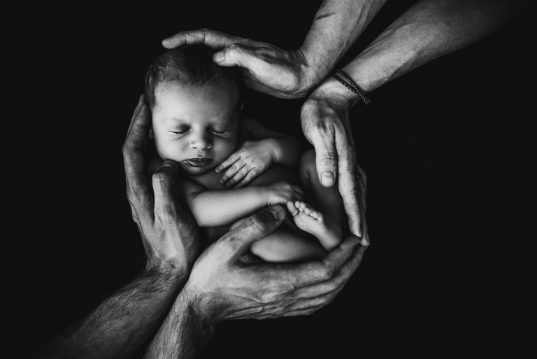 De la „baby boom” la „baby doom”. Eco-pesimismul, una dintre „bolile” care întrețin spaima de-a avea copii