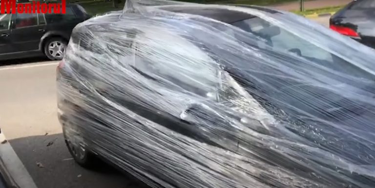 VIDEO | Motorist finds badly parked car wrapped in CLINGFILM with a note: ‘Park properly’