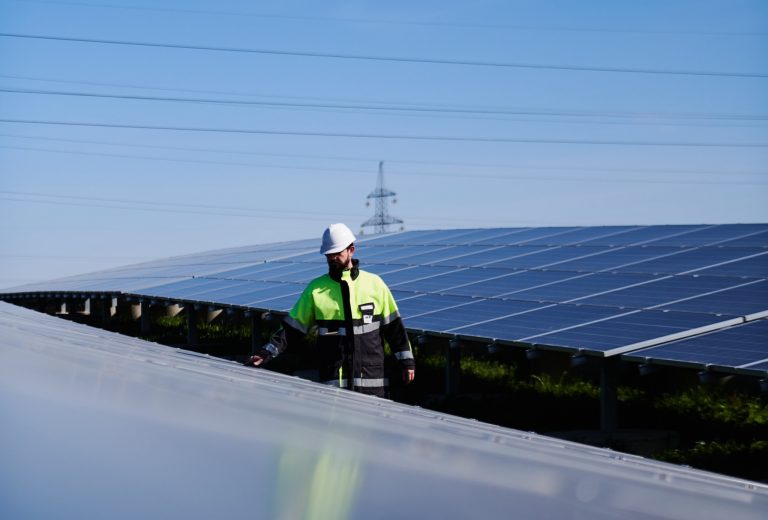 Romanians pay shockingly high prices for electricity