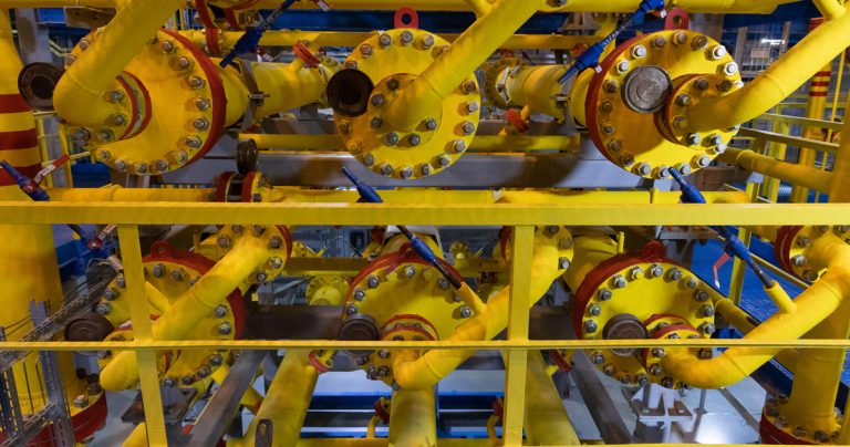 Bulgarian pipeline rupture disrupts gas shipments to Romania, Serbia, Hungary