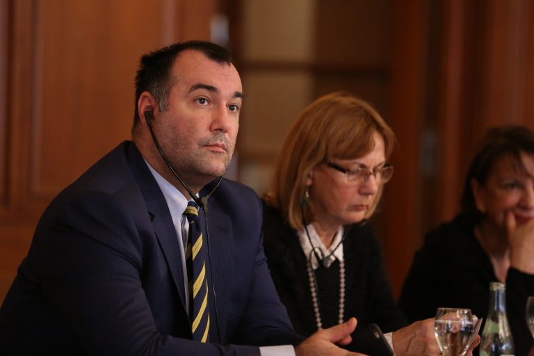 Declarație deplasată a unui deputat român care a comparat certificatul verde cu cel cerut de naziști: Instituie „practica eugenică”