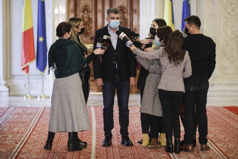 Negocieri PNL-PSD | PSD a decis: Ciolacu premier. Cîțu: „Sunt colegi din PNL care sunt OK ca premierul să fie desemnat de alte partide. E bizar”