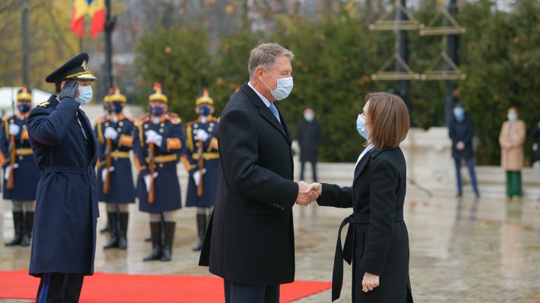 Moldovan president thanks Romania for anti-Covid vaccines, medical aid during pandemic