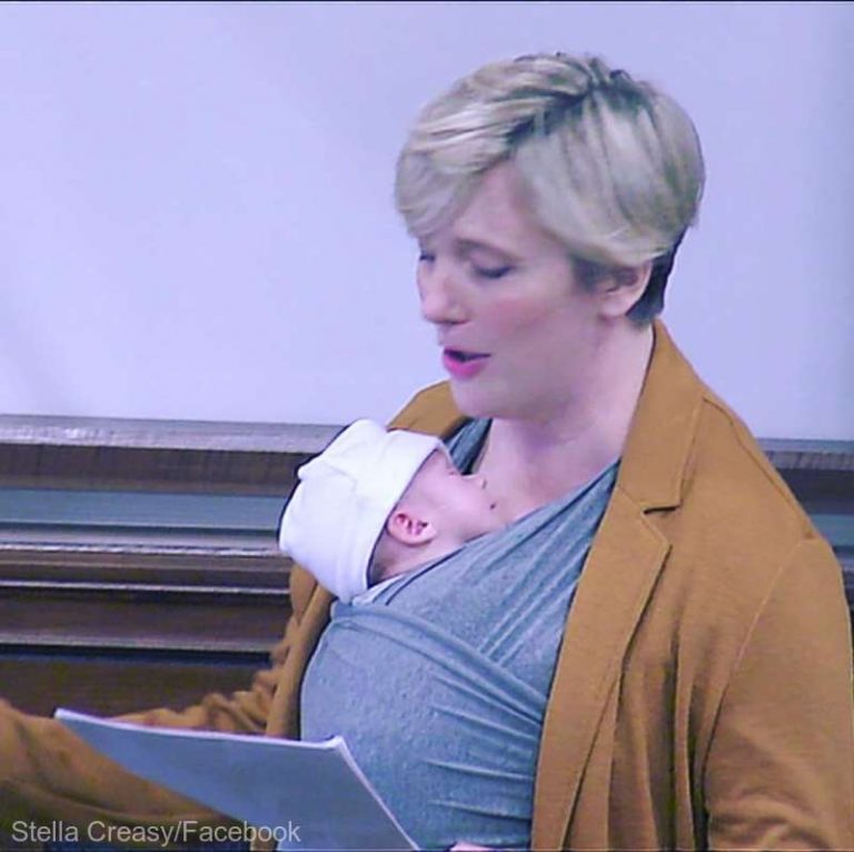 Consternare în parlamentul britanic după ce unei deputate i s-a cerut să nu-şi mai aducă bebeluşul la şedinţe