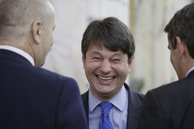 Acord de recunoaștere a vinovăției, încheiat de un fost ministru din Guvernul Cioloș