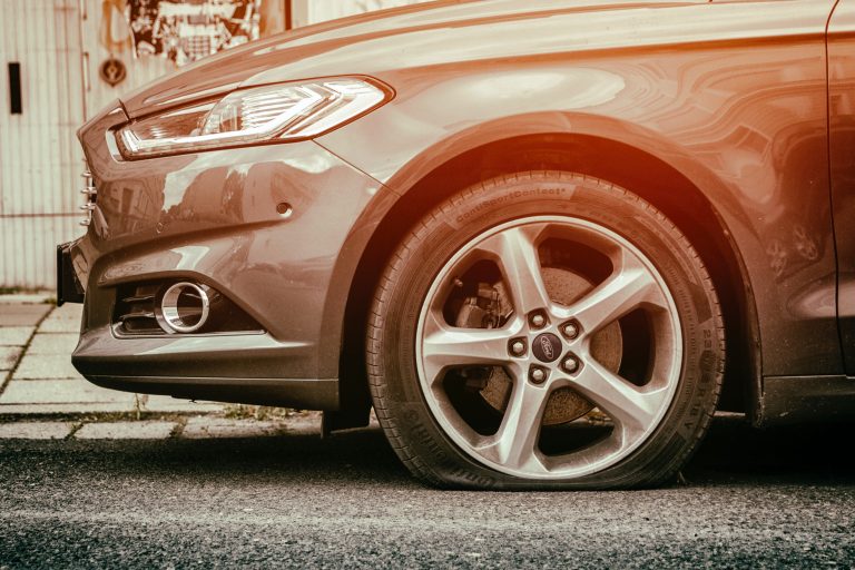 Romanian ‘deliberately’ slashed tires of dozens of  cars in Austria