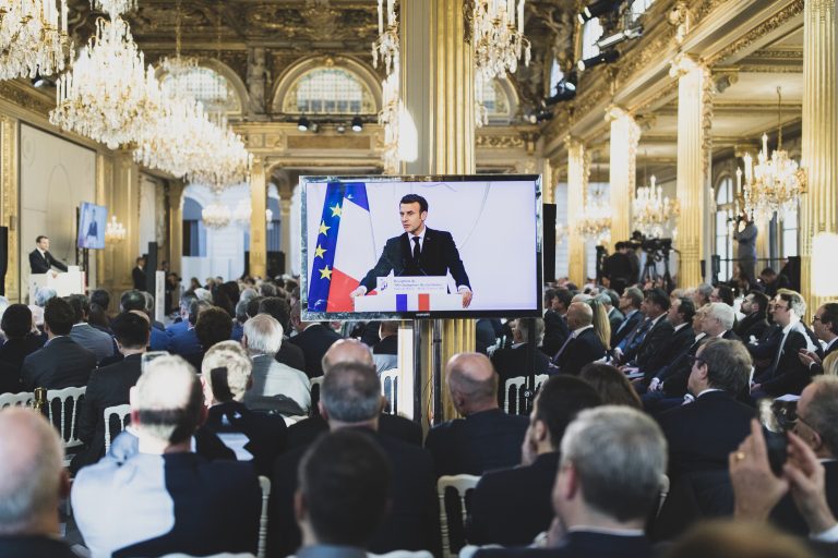 Franţa | Mélenchon cere stângii să iasă din „cultura înfrângerii”