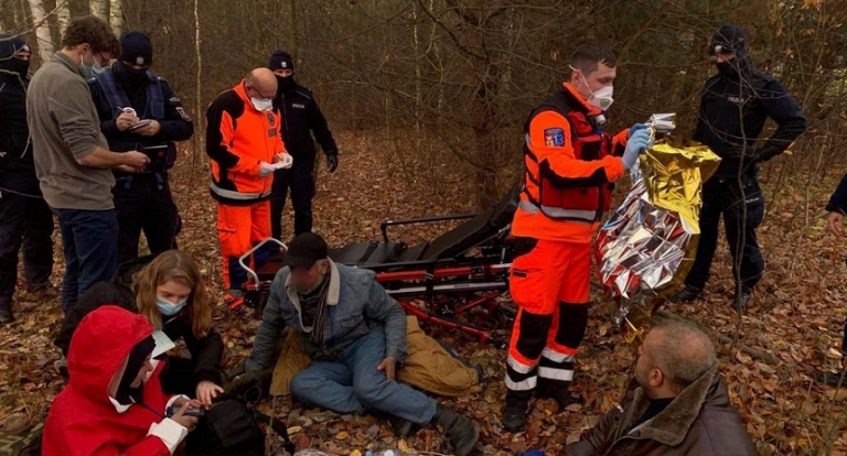 Migranţi bătuţi, violaţi şi jefuiţi lângă un oraş polonez în apropiere de frontiera cu Belarusul