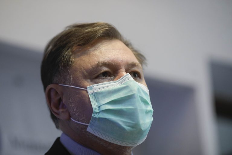 Rafila: Nu vor fi restricţii, dar vor fi aceleaşi recomandări