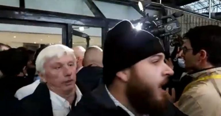Procurorii francezi cercetează violențele de lansarea candidaturii lui Eric Zemmour