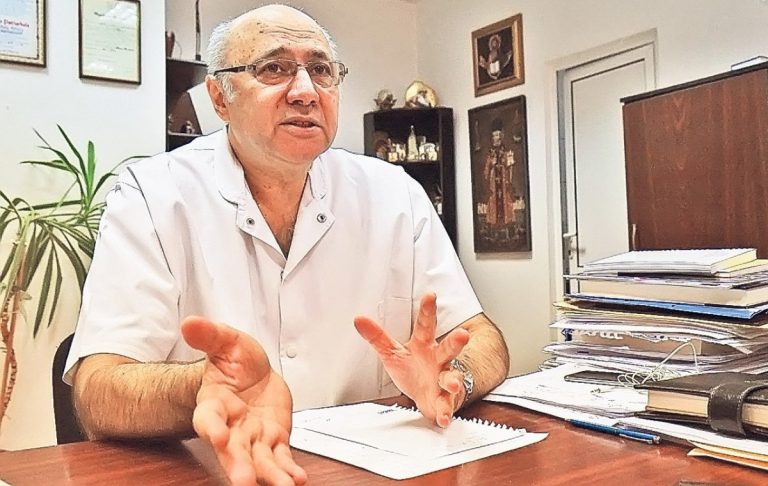 Chirurgul Irinel Popescu susţine că dosarul său de dare de mită este ”o înscenare pusă la punct de reprezentanţii DNA”