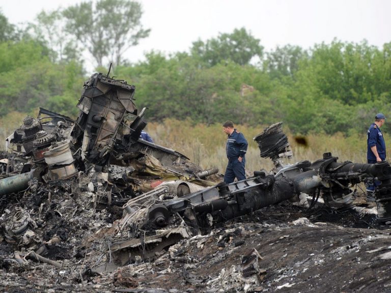Procurori olandezi: Trei ruşi şi un ucrainean, ”pe deplin responsabili” pentru doborârea zborului Malaysia Airlines MH17, deasupra Ucrainei, în 2014