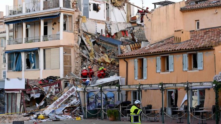 Trei morţi şi cinci răniţi în Franţa, în urma surpării unui imobil la Sanary-sur-Mer, după o explozie cauzată de o scurgere de gaze naturale