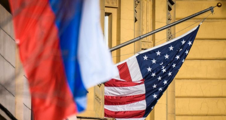 CNN: SUA ar lua în considerare o ridicare limitată a sancţiunilor impuse Rusiei în schimbul eliberării prizonierilor Evan Gershkovich şi Paul Whelan / Reacția Kremlinului