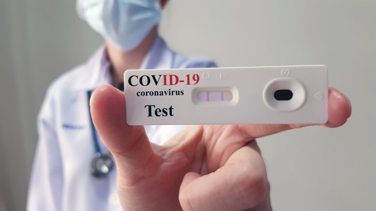 Covid deaths and intensive care cases on the rise in Romania