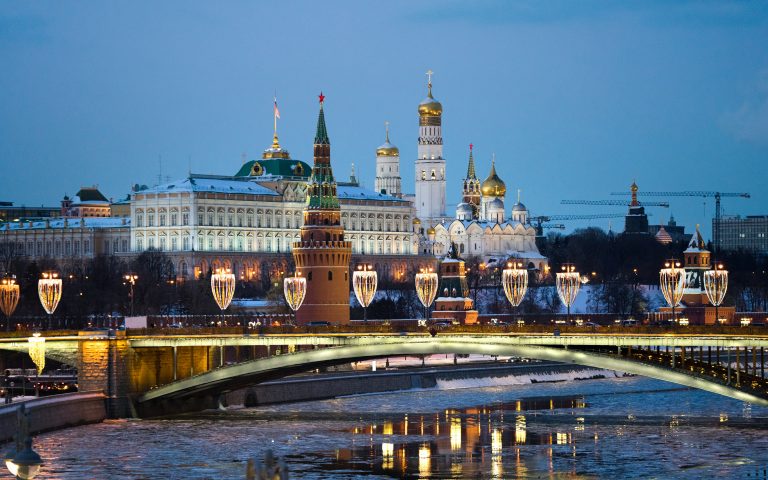 Un jurnalist BBC anunţă că părăseşte Rusia din cauza „supravegherii fără precedent”