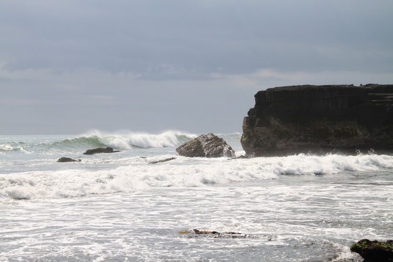 Cutremur de 7,6 în Indonezia. Alertă de tsunami