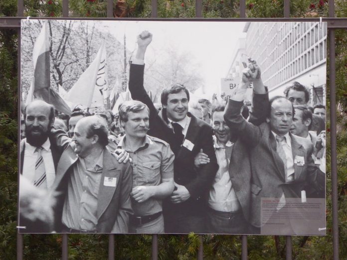 solidarnosc polonia comunism