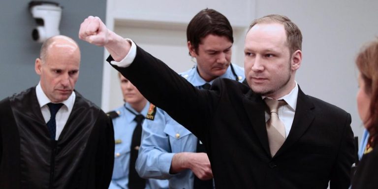 „Asocial, histrionic şi narcisist”. Psihiatră: Breivik este la fel de periculos ca acum un deceniu, când a ucis 77 de oameni