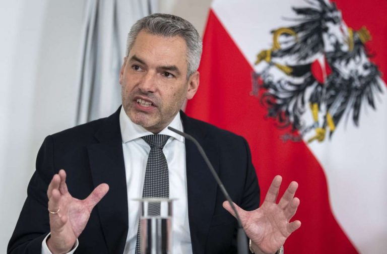 Nehammer: Austria va susţine alocarea de 2 miliarde de euro pentru Bulgaria pentru consolidarea securităţii frontierelor