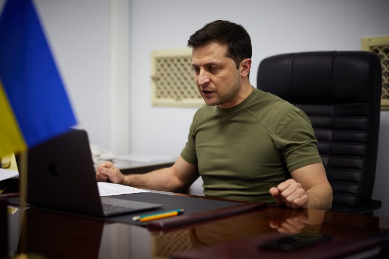 Zelenski îşi exprimă public recunoştinţa pentru ajutorul acordat de România