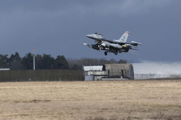 U.S. aircraft heading to Romania to enhance NATO collective defense , US -EUCOM