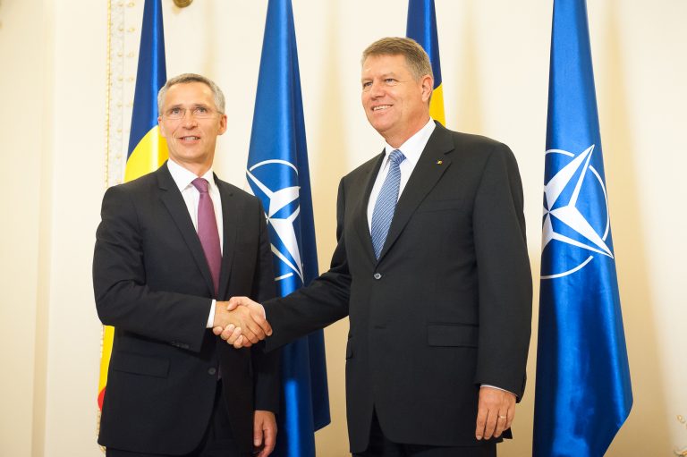 DPA: Președintele Klaus Iohannis, posibil succesor pentru Jens Stoltemberg la șefia NATO