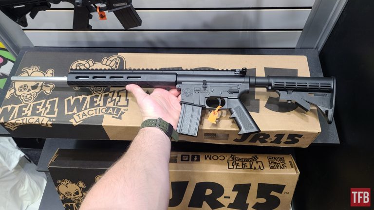 O puşcă semiautomată pentru copii provoacă scandal în SUA