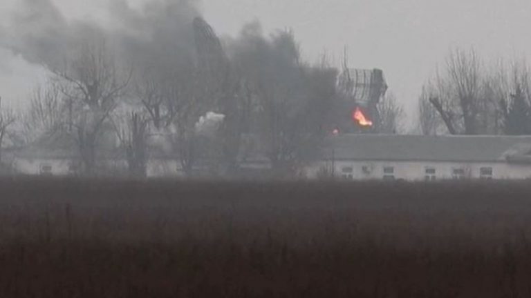 Ucraina: Forţele proruse din Donbas dau asalt asupra oţelăriei Azovstal din Mariupol
