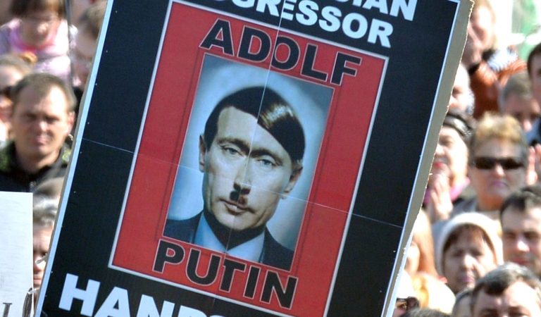 Ucraina 2022- München 1938. Cum aplică Putin rețeta lui Hitler