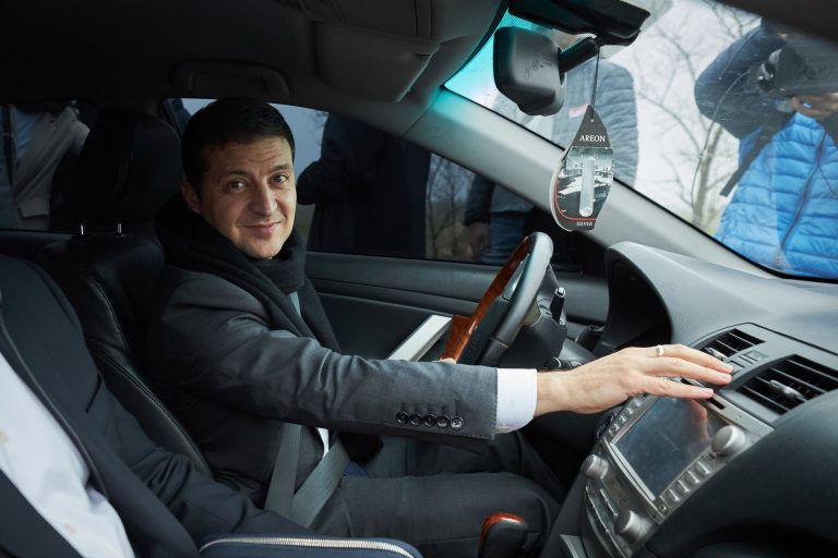 Zelenski: Inamicul m-a declarat ţinta numărul 1, iar pe familia mea, ţinta numărul 2. SUA confirmă / Mesajul din această dimineață