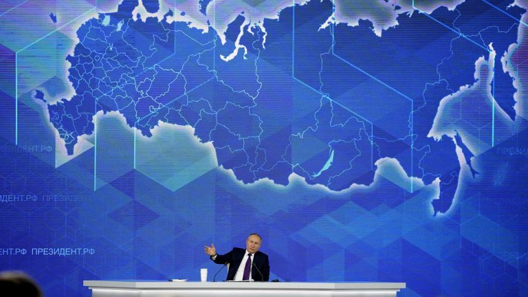 CEPA: Disperat și periculos. Cum poate fi potolit „nebunul” de la Kremlin