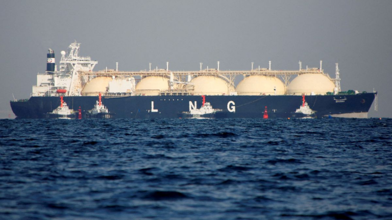 UE încheie cu SUA un acord privind livrarea de gaze naturale lichefiate, cu scopul de a-şi reduce dependenţa energetică de Rusia