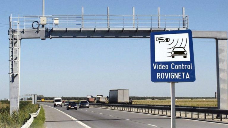 Rovinieta pentru autoturisme se scumpește de la 1 septembrie / Cresc și amenzile pentru lipsa ei