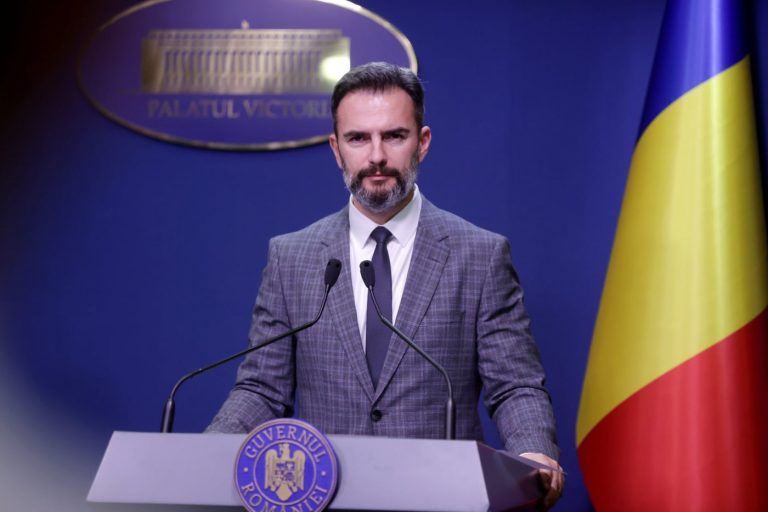VIDEO | Cărbunaru: Guvernul a decis mărirea veniturilor personalului nedidactic în medie cu 9% şi acordarea a două prime de câte 500 de lei