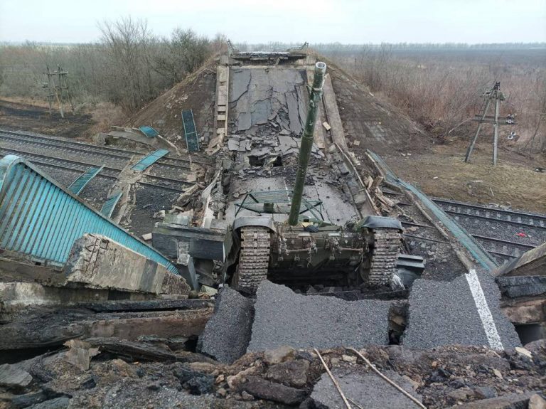 Consilier prezidenţial ucrainean: A fost oprită avansarea trupelor ruse în oraşul Mikolaiv de la Marea Neagră