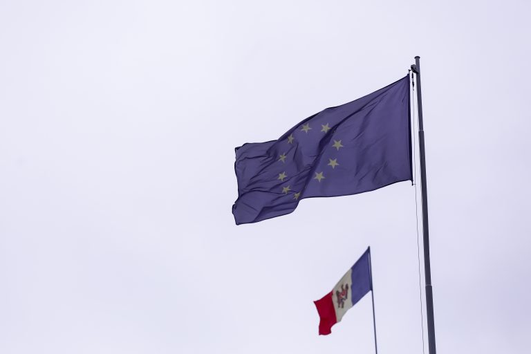 Romanian rescue ready to pounce in event of power blackout in Moldova