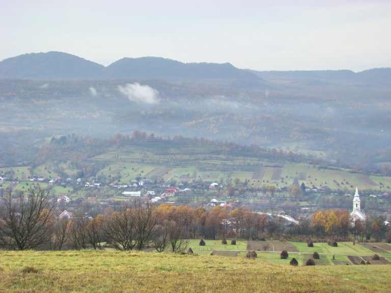 Turismul rural din Maramureș, afectat de războiul din Ucraina; aproape nicio pensiune rezervată de Paşti
