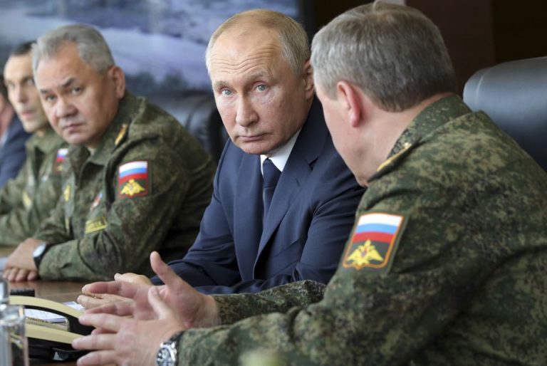 Epurări la Kremlin? Cei mai apropiați asociați ai lui Putin dispar. Un general polonez decriptează situația din cercul puterii ruse