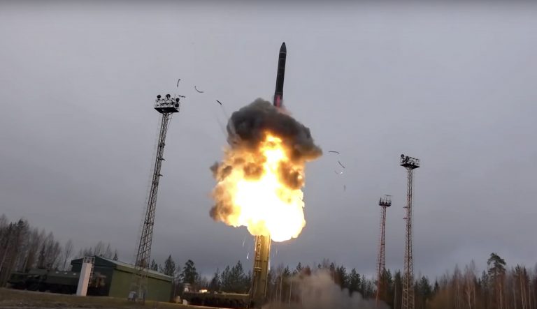 CNN | Iranul se pregătește să trimită în Rusia arme suplimentare, inclusiv rachete balistice, pentru a le folosi în Ucraina