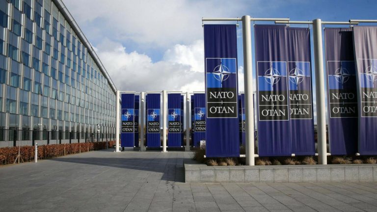 SUA: Extinderea NATO ar ajuta la promovarea stabilității în Europa