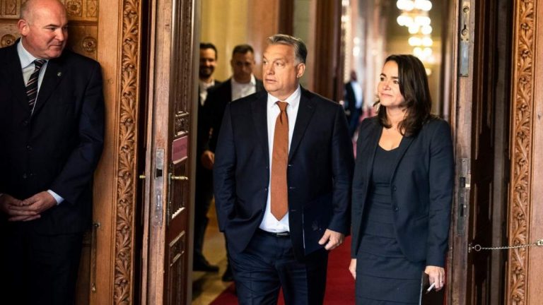 Legea lui Orban, discriminatorie cu persoanele LGBTQ+, respinsă de președinta Ungariei