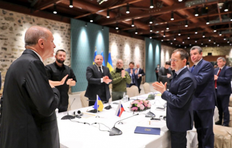 Turcia salută „cele mai semnificative progrese”, în negocierile ruso-ucainene de la Istanbul, de la începutul războiului