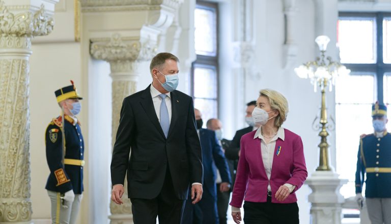 Iohannis, după discuția cu șefa CE: Este clar că dependenţa UE de gazul rusesc trebuie terminată