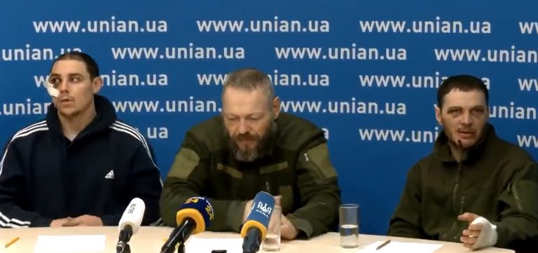 Comentariu AFP: Ucraina scoate în faţa presei soldaţi ruşi capturaţi pentru a se căi, într-o practică îndoielnică