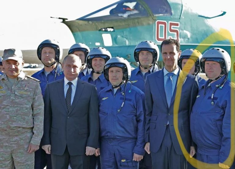 VIDEO FOTO | Pilot rus care se pozase cu Putin și Asad, în Siria, capturat în Ucraina. În ambele țări bombardase orașe
