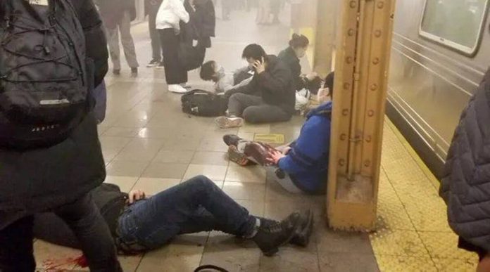Atac metrou new york brooklyn
