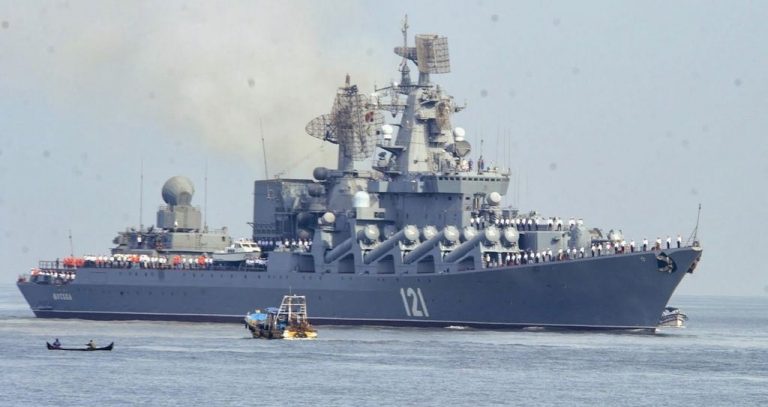 Echipajul crucişătorului rus Moskva nu a putut fi salvat, afirmă Ucraina