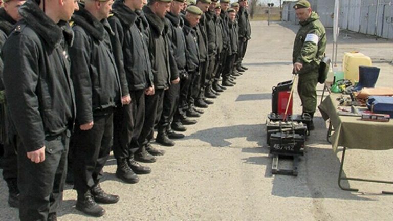 Armata rusă recunoaște că a făcut „exerciții demonstrative” în Transnistria