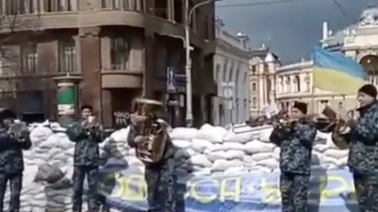 Rusia acuză indirect România că a contribuit la scufundarea crucișătorului Moskva
